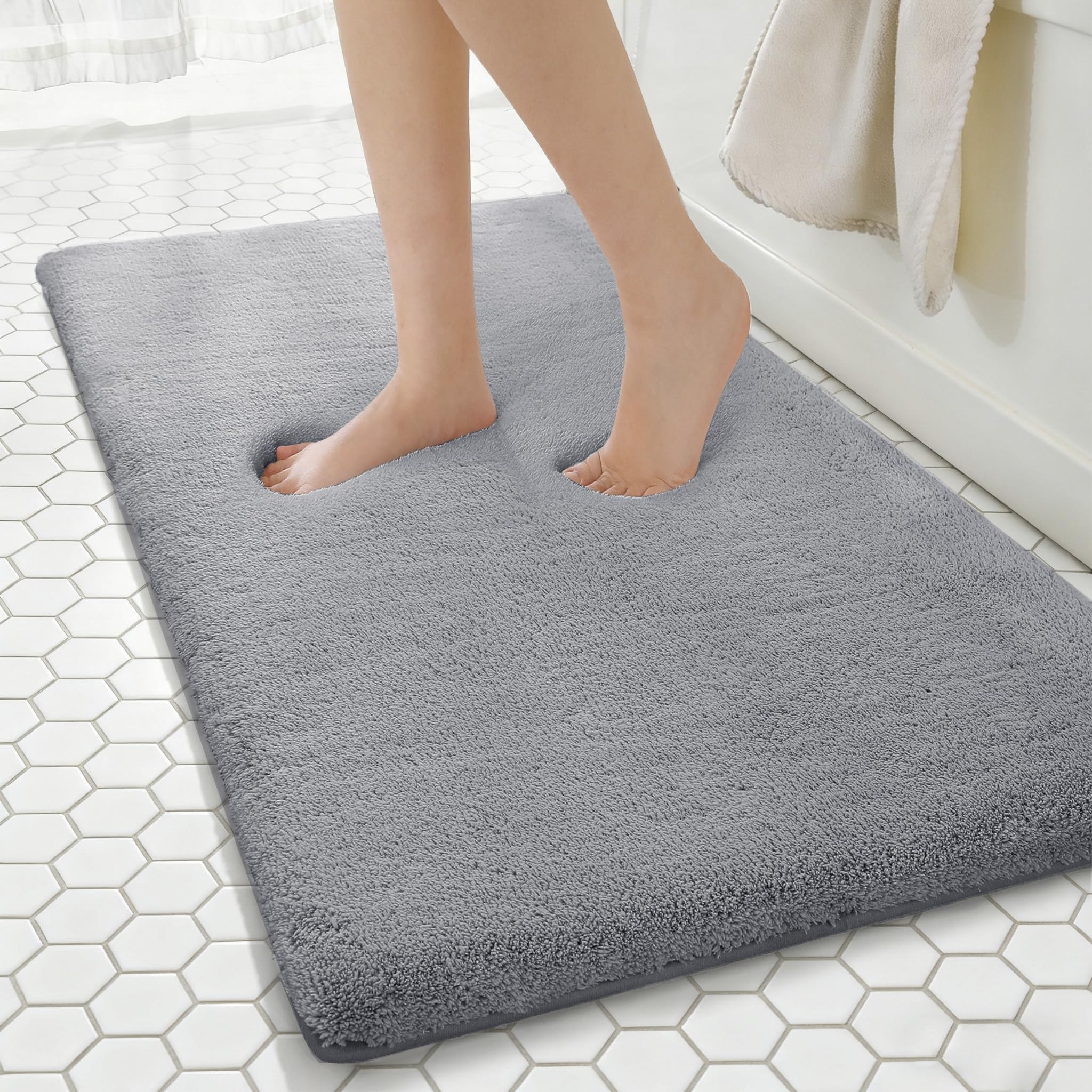 MINIDEAR Bathroom Rugs 24x17 Light Gray - Thick Memory Foam Bath Mat, Ultra Soft & Plush Fluffy, Non-Slip, Quick Dry, Absorbent Washable Floor Microfiber Mat for Tub, Home Decor Accessories